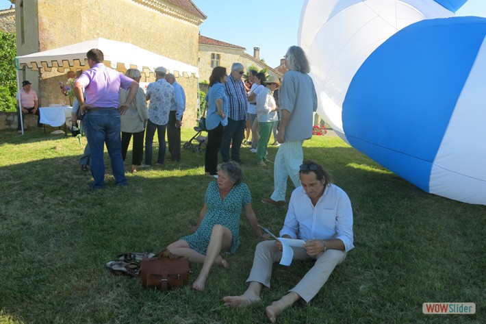 24-A l'ombre de Pézize